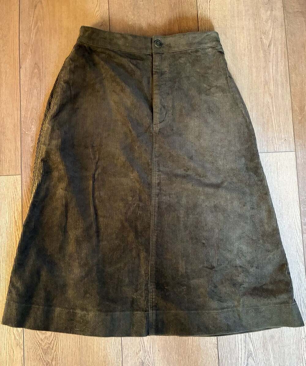 Uniqlo Corduroy Skirt forest Green-Size 27-NWT